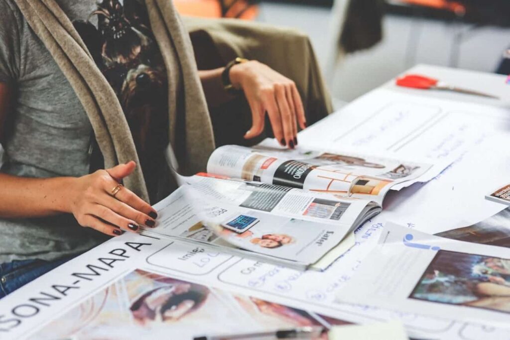 Quais cores usar em um panfleto de apresentação de empresa?