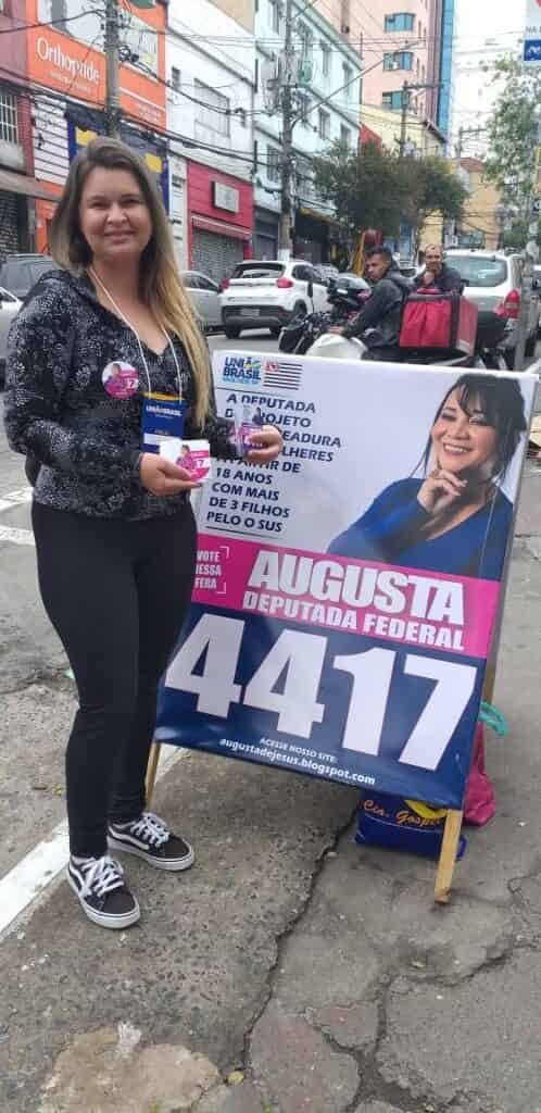Panfletagem Política no Liberdade-SP